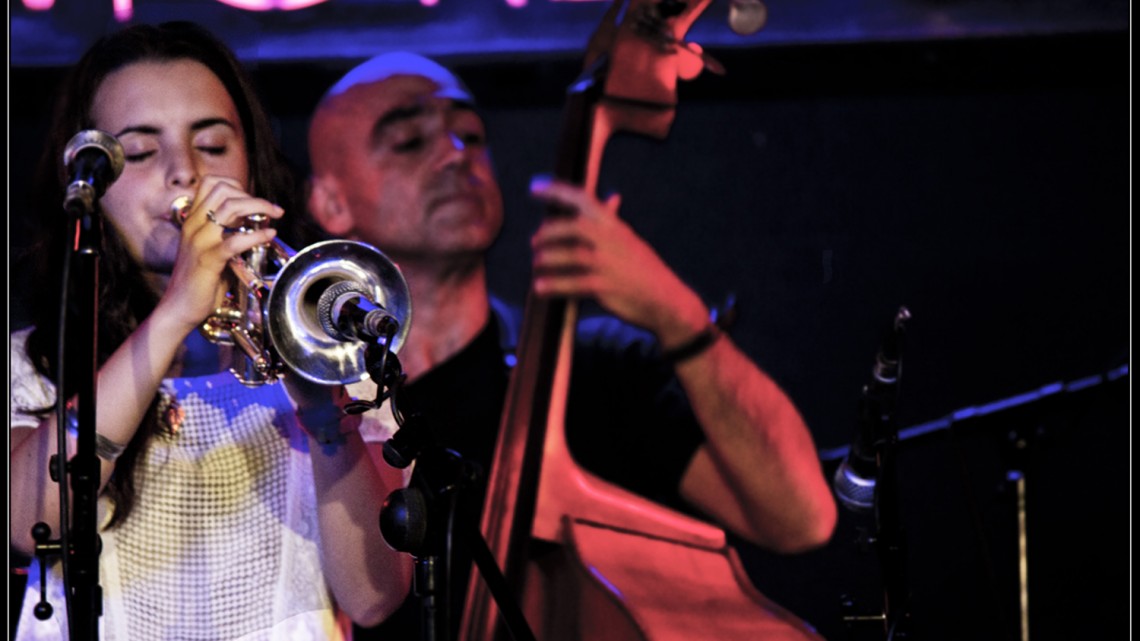 Andrea Motis- Sala Clamores - (2013) - 01